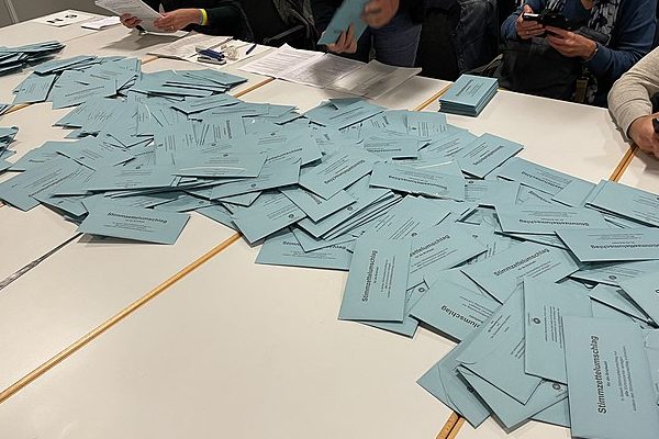 Massive Unregelmäßigkeiten bei der Briefwahl